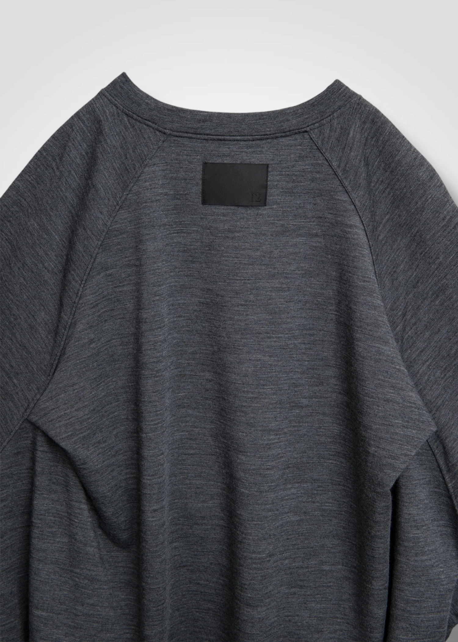 26 LILLY PUFFY TOP / NZ MERINO BRUSHED-BACK JERSEY - C13 - Image 16