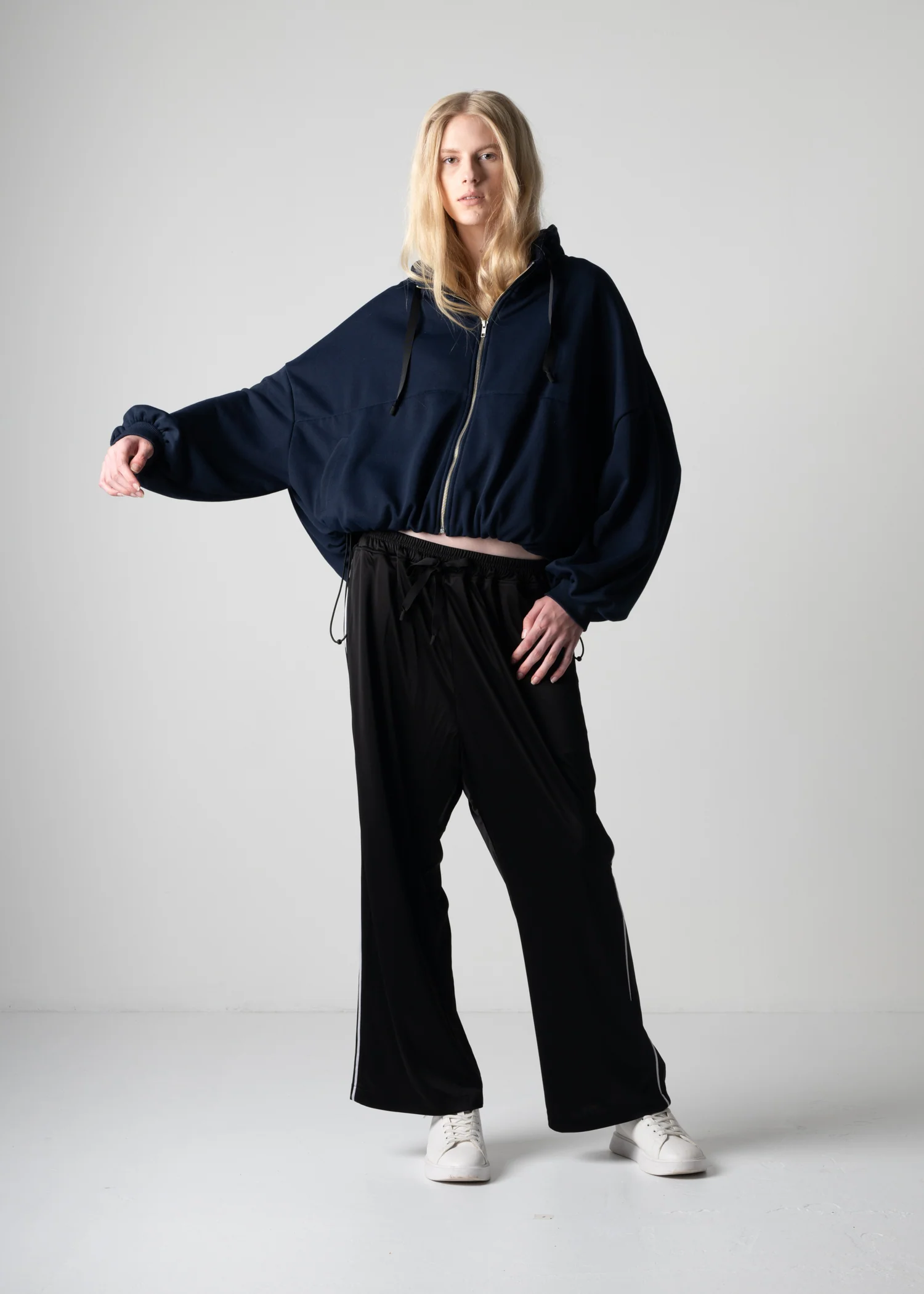 41 LINDA PUFFY HOODIE / FRENCH TERRY - C12 - Image 7