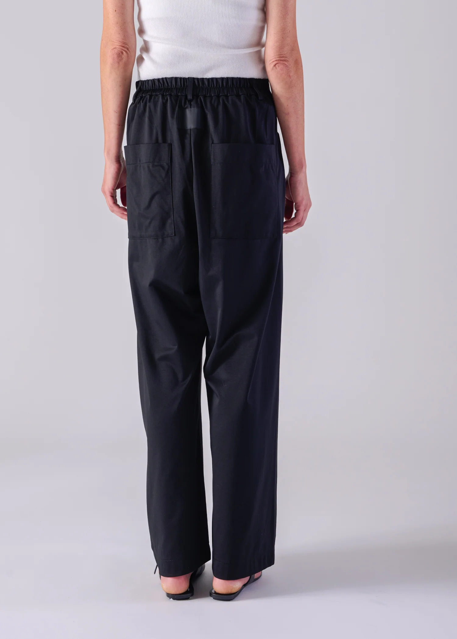 29 LUCY BAGGY TROUSERS / MOCRODY JERSEY - C14 - Image 3
