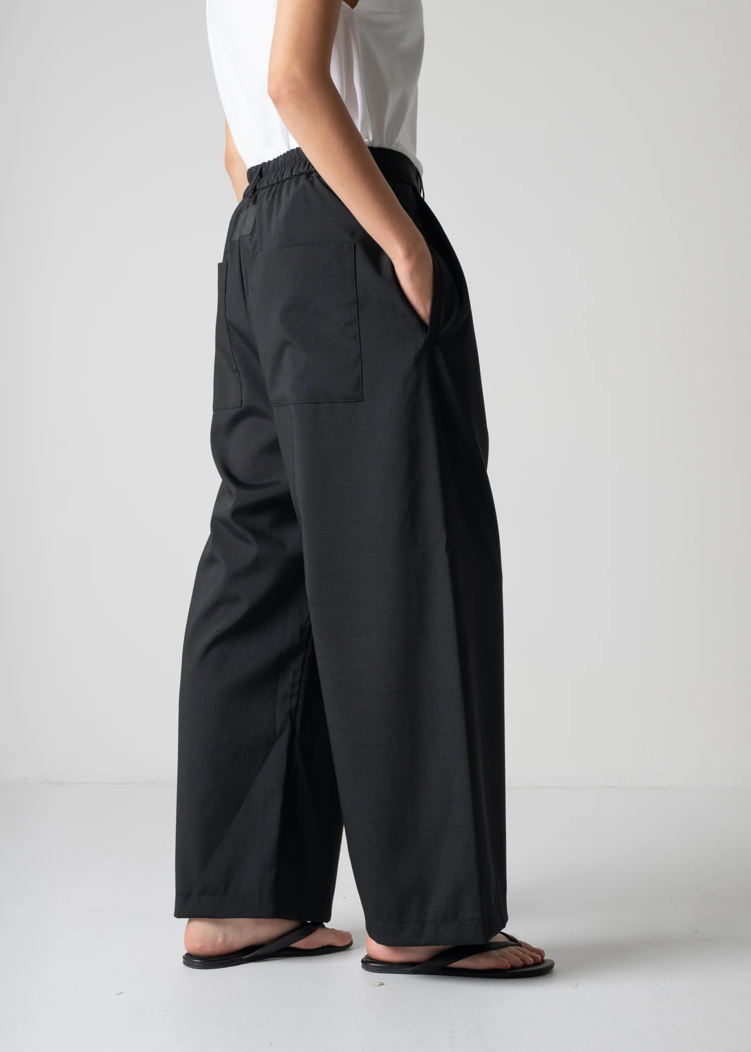 05 LUCY BAGGY TROUSERS / RECYCLE TW TROPICAL - C12 - Image 17