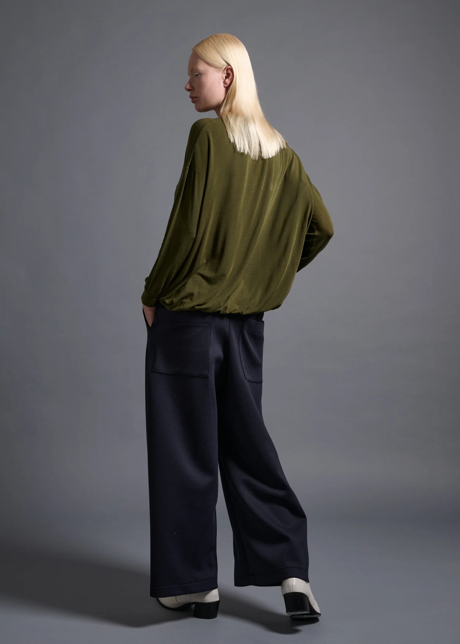 03 MACY NARROW SLV CREW NECK TOP / TENCEL CASHMERE PLAIN JERSEY - C13 - Image 3