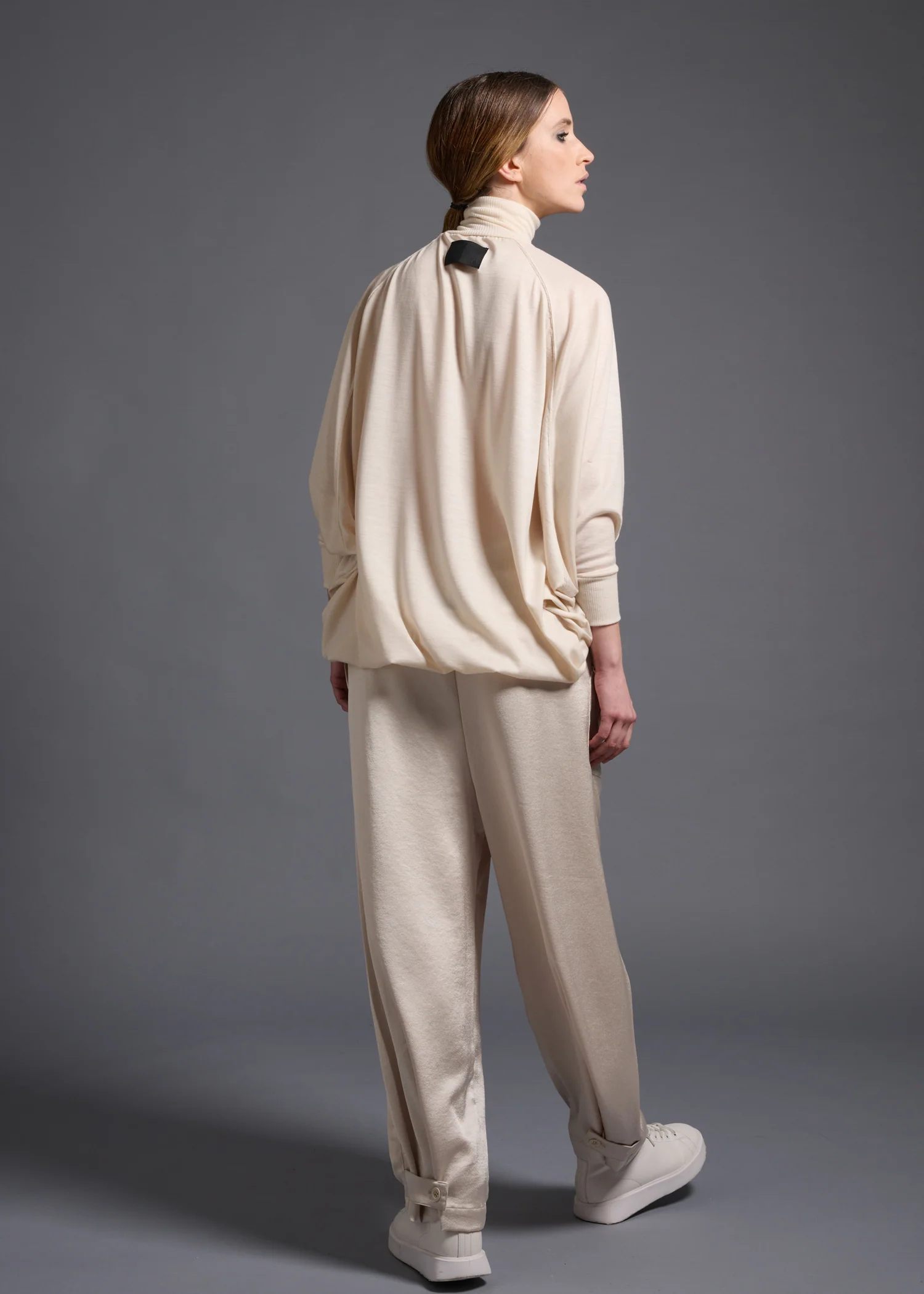 38 MATILDA POLLO NECK ABANICOS TOP / HIGH GAUGE PURE WOOL JERSEY - C13 - Image 11