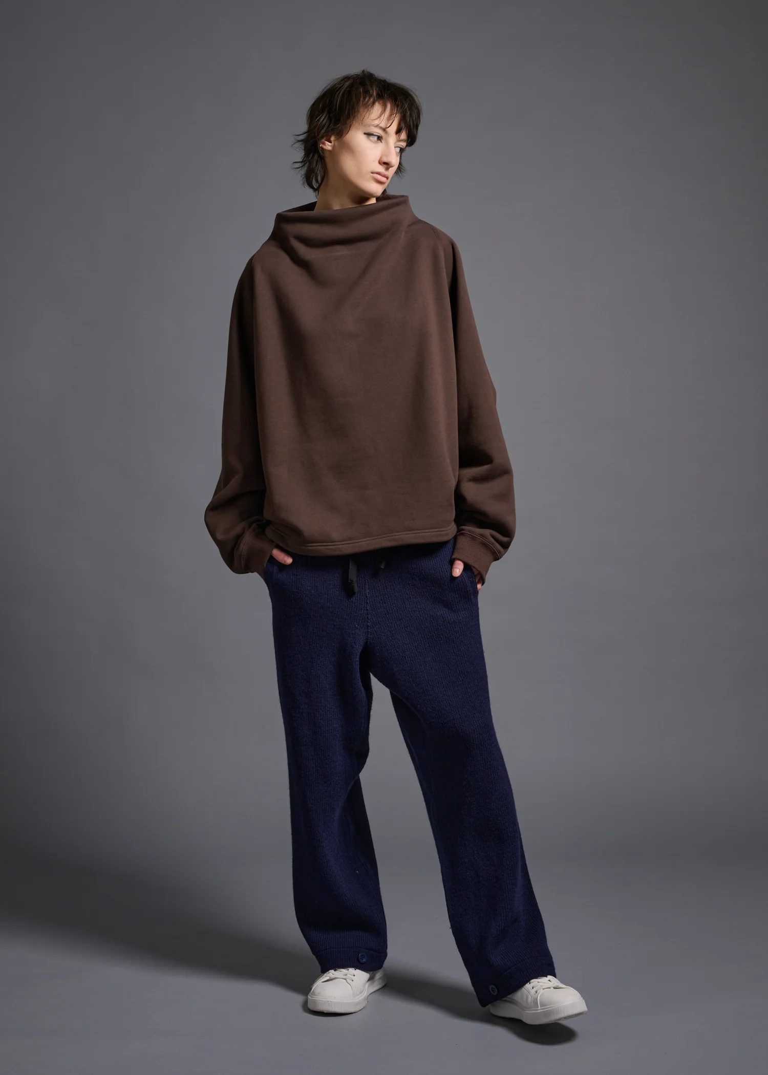 18 MELINA BOTTLE NECK SWEATSHIRT / HEAVY FRENCH TERRY - C13 - Image 2