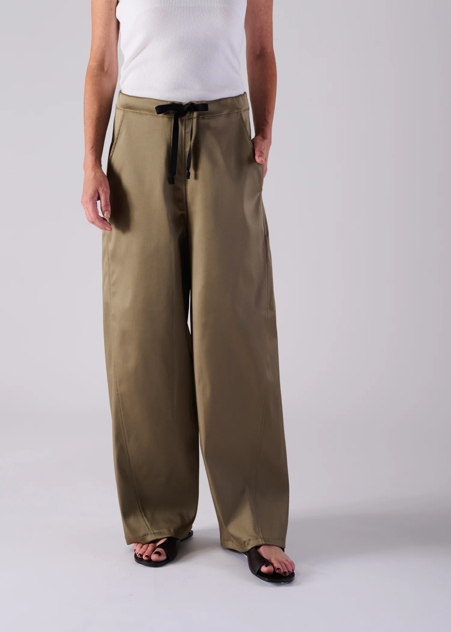 47 MERCY BARREL TROUSERS / DUCHESS SATIN STRETCH - C14