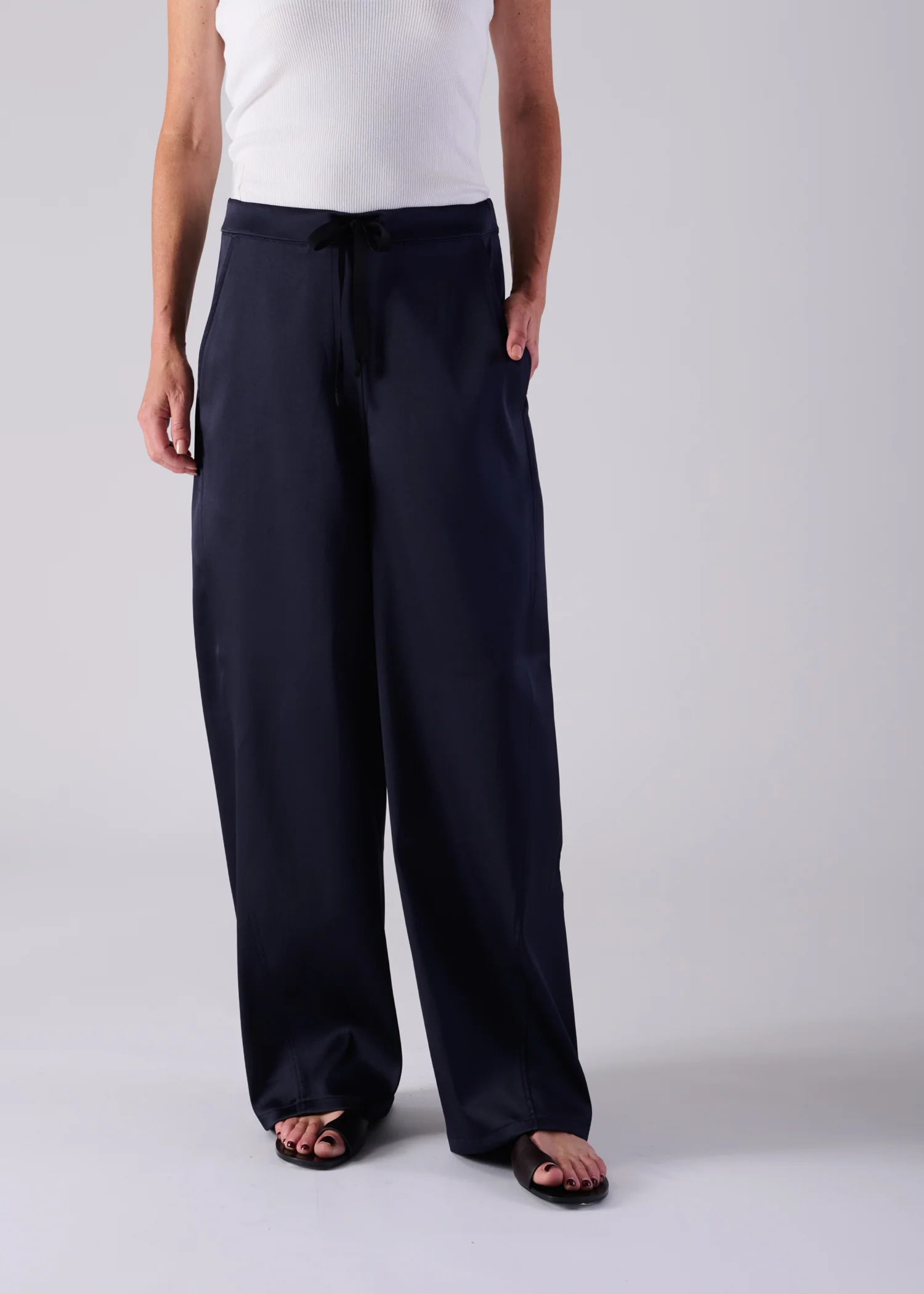 47 MERCY BARREL TROUSERS / DUCHESS SATIN STRETCH - C14 - Image 13