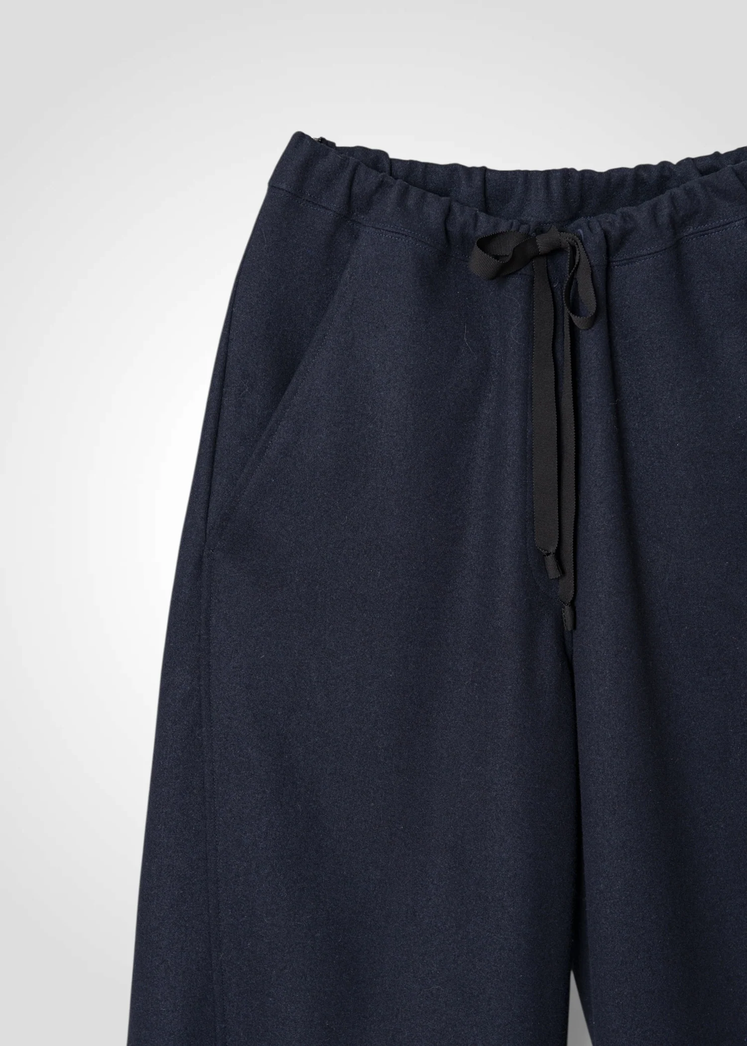 25 MERCY BARREL TROUSERS / SOFT FLANNEL JERSEY - C13 - Image 11