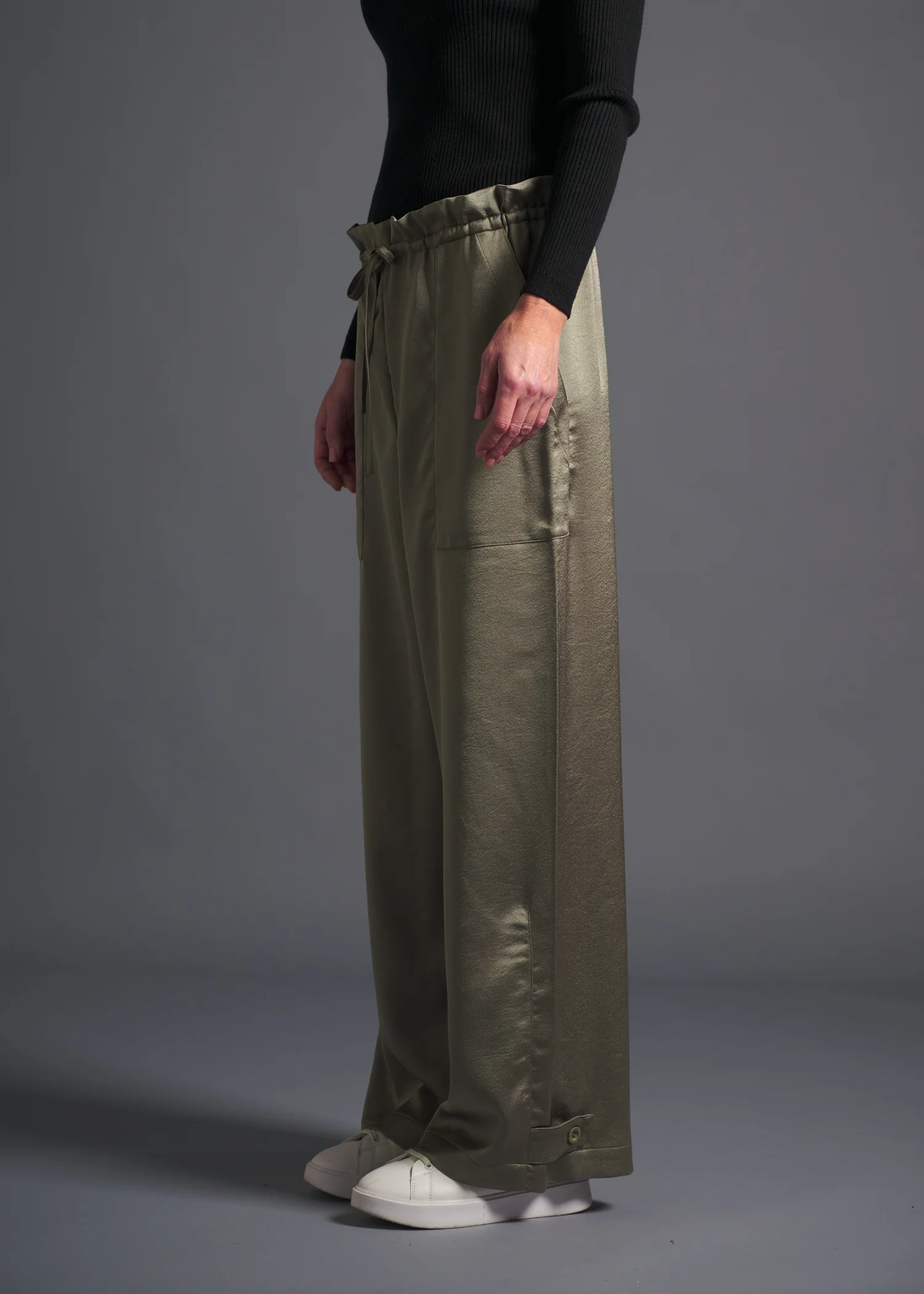 52 MOE LOOSE TROUSERS / ECO SATIN - C13 - Image 2