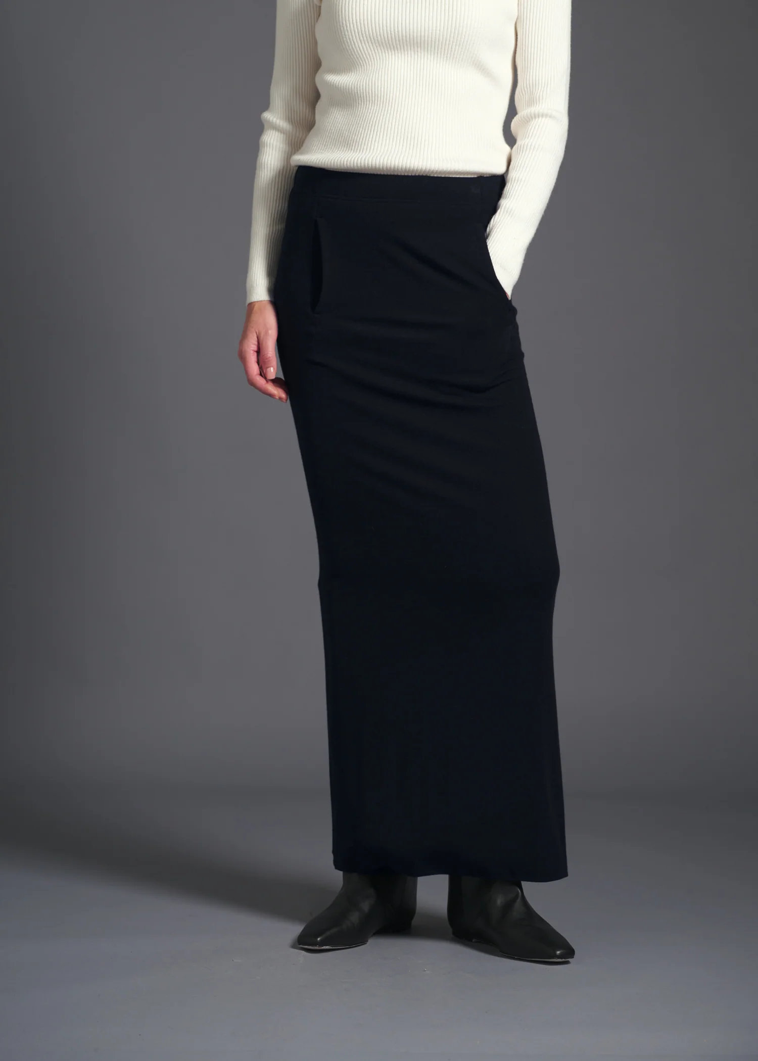 05 MONROE PENCIL SKIRT / TENCEL CASHMERE PLAIN JERSEY - C13 - Image 10