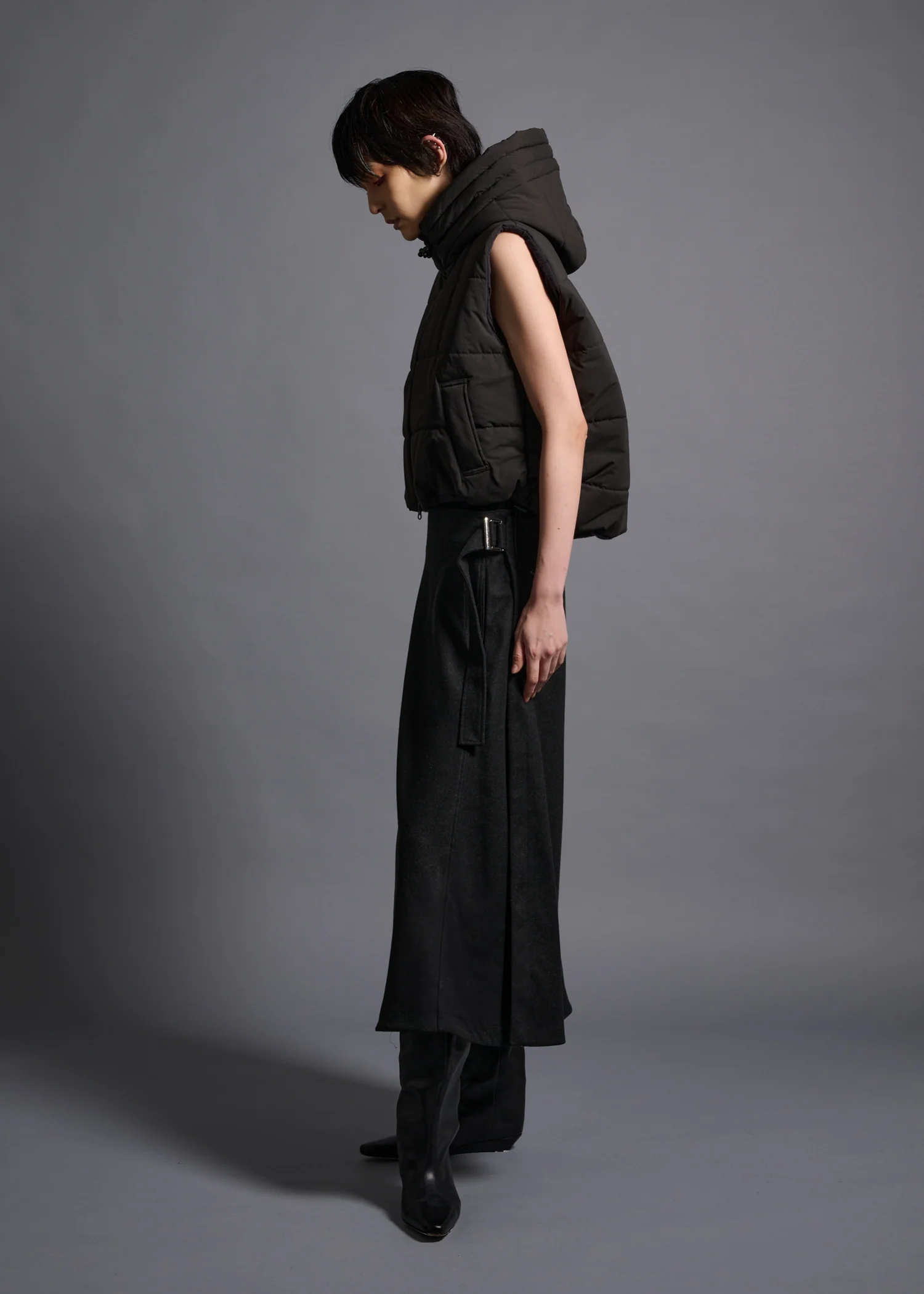 02 MORGAN HOODY CROPPED VEST / NY DRY WASH - C13