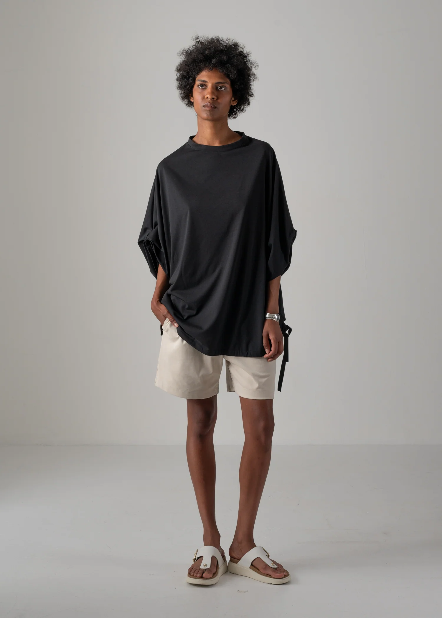 37 NARIAH TUCKED SLEEVE TOP / RECYCLED PE JERSEY - C14 - Image 13