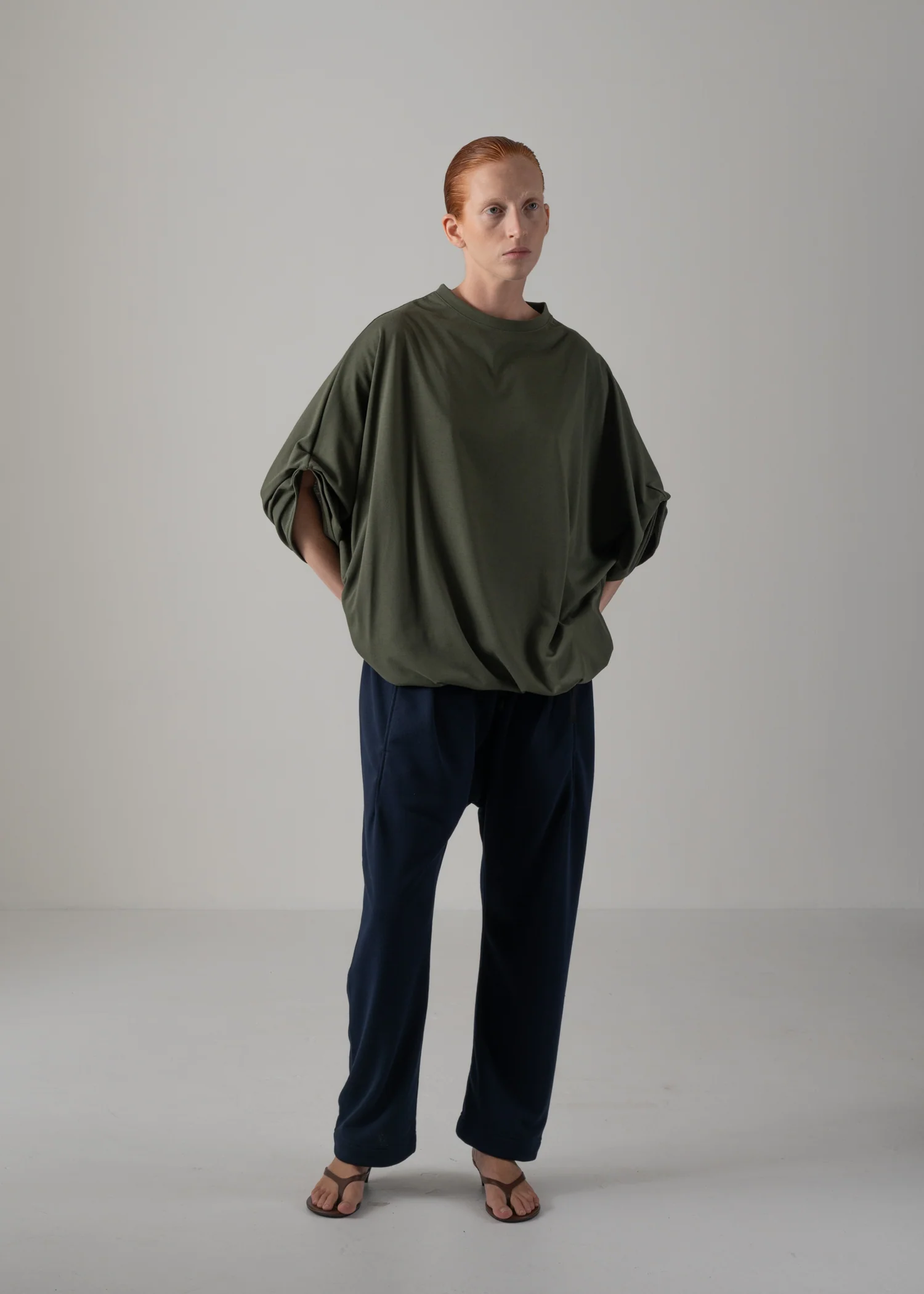37 NARIAH TUCKED SLEEVE TOP / RECYCLED PE JERSEY - C14 - Image 6