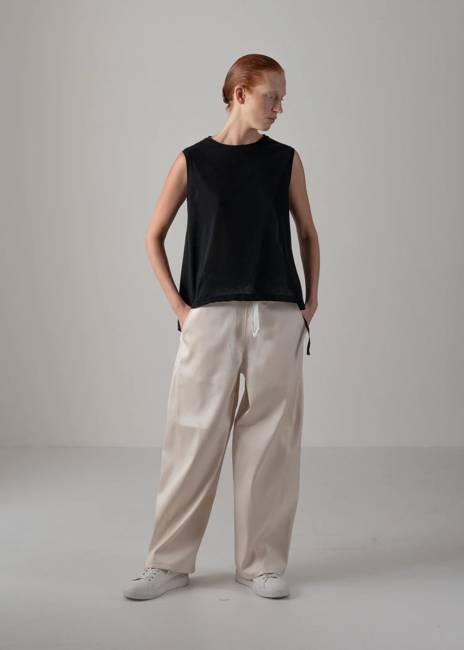 09 NELLY SLEEVELESS TOP / SUPER LIGHT COTTON JERSEY - C14 - Image 2