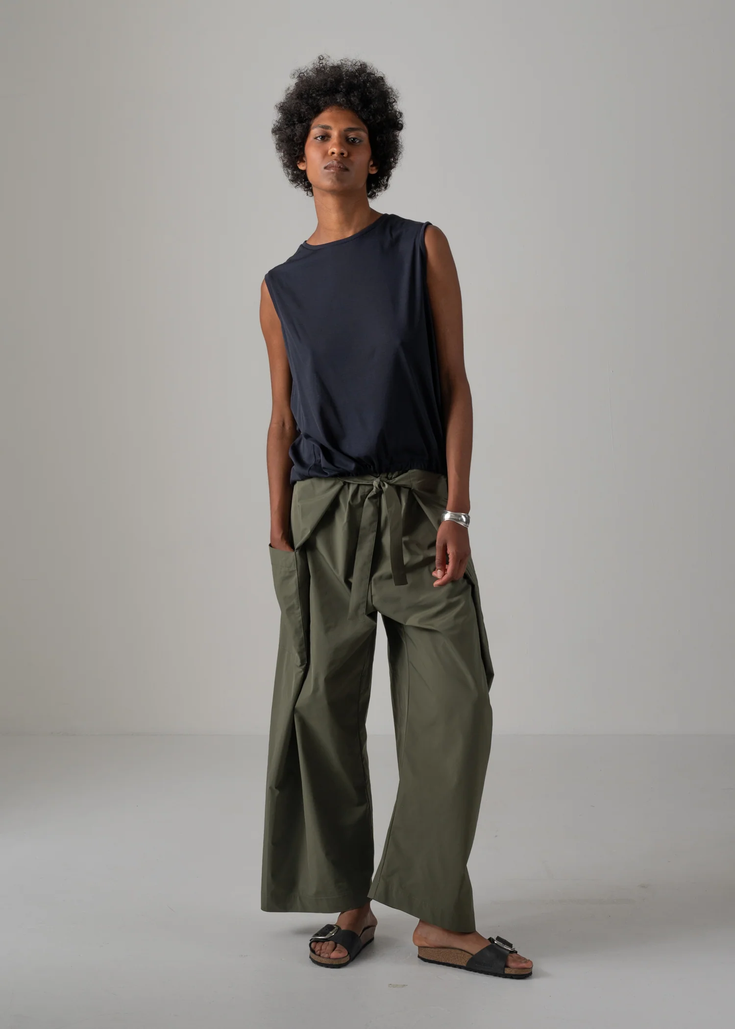09 NELLY SLEEVELESS TOP / SUPER LIGHT COTTON JERSEY - C14 - Image 9