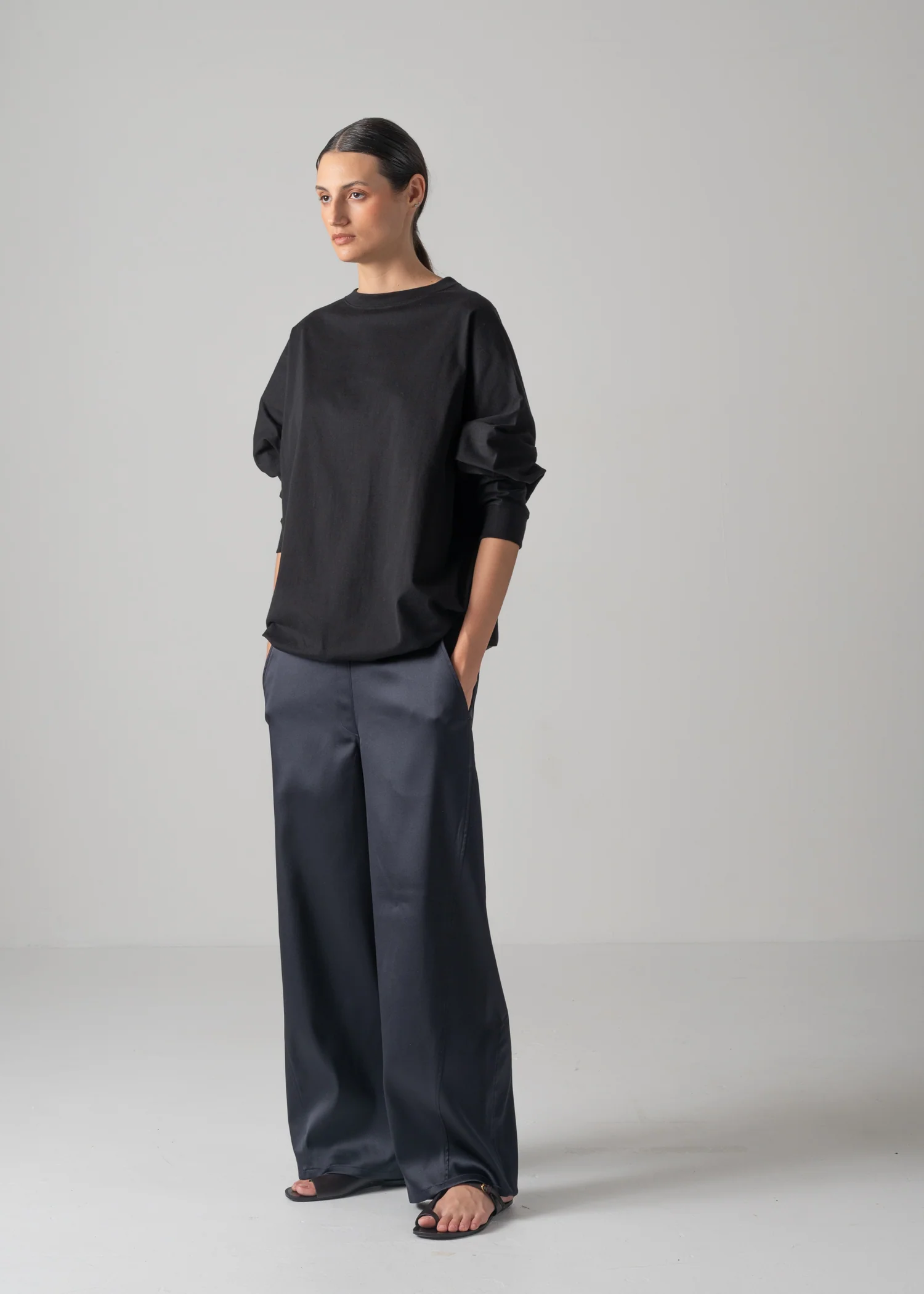 33 NINA LONG T / CRISP JERSEY - C14 - Image 11
