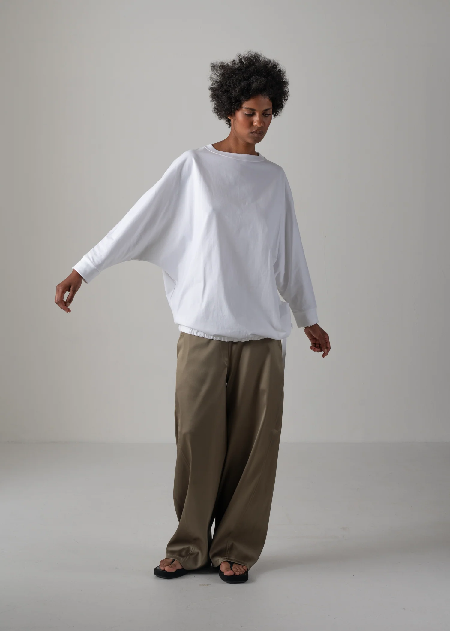 33 NINA LONG T / CRISP JERSEY - C14 - Image 6